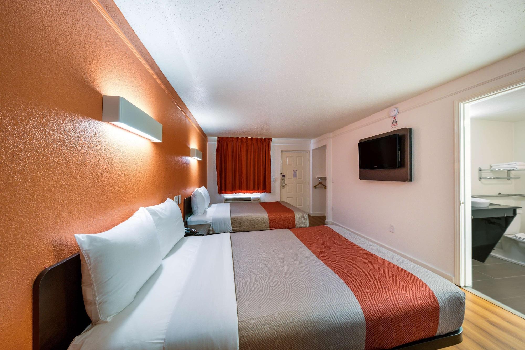 6-dallas, Tx - Hotel Farmers Branch