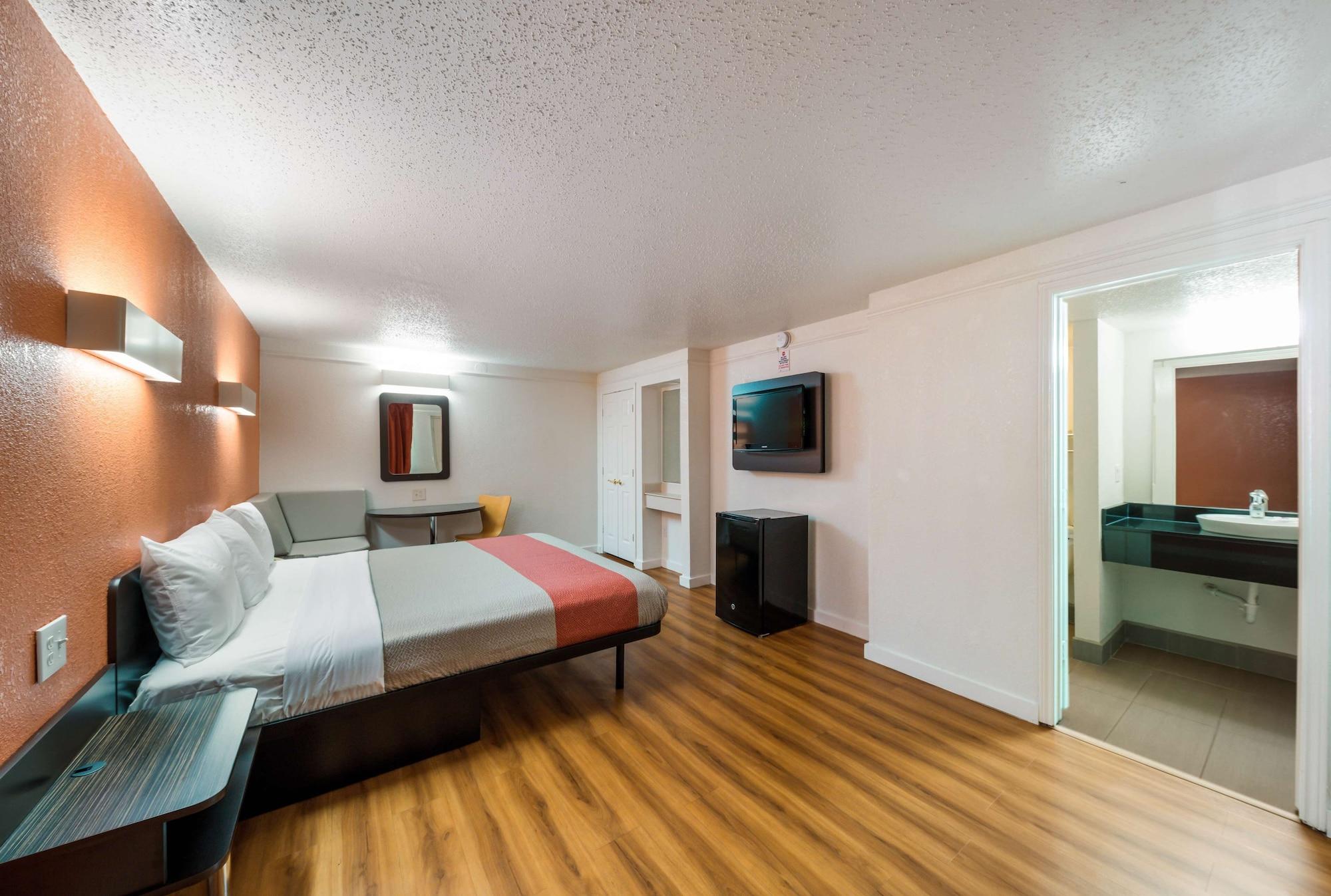 6-dallas, Tx - Hotel Farmers Branch