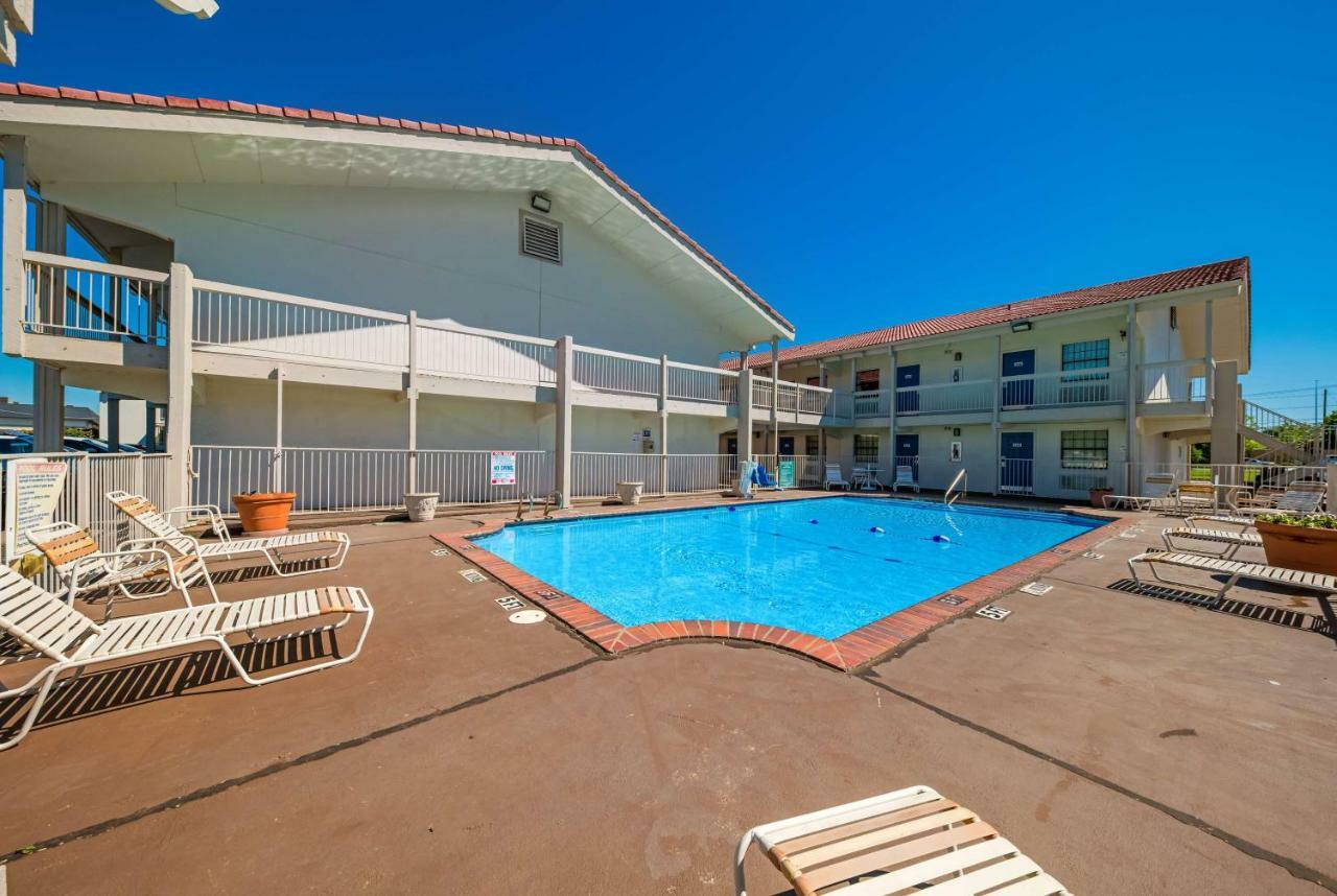 6-dallas, Tx - Hotel Farmers Branch
